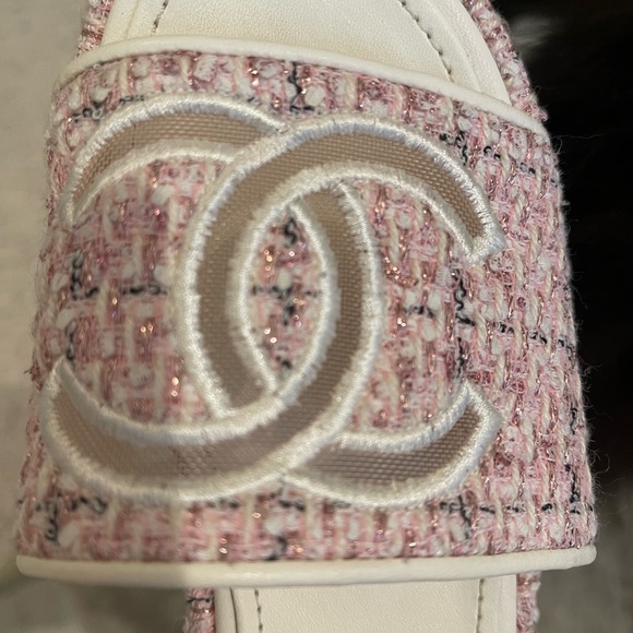 Chanel CruiseTweed Platform Sandels - Picture 2 of 4